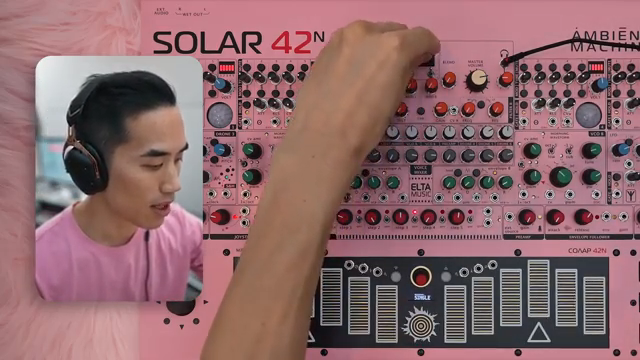Andrew Huang’s Solar 42N: Ein pinker Klotz voller Klangchaos