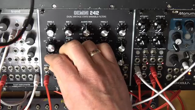Molten Music Technology grillt den AJH Gemini 2412: Doppel-SEM-Filter im Härtetest