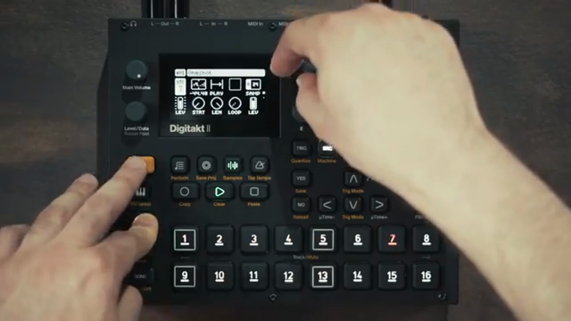 Lass mich wissen, was du über diese neue Funktion denkst. Es ist besonders hilfreich beim Resampling, so dass du einfach durch deine alten…