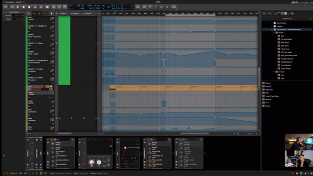...ich schaue lieber auf etwas und wenn es sich nicht fertig anfühlt, finde ich einen Weg, etwas, das ich bereits habe, zu verbessern...