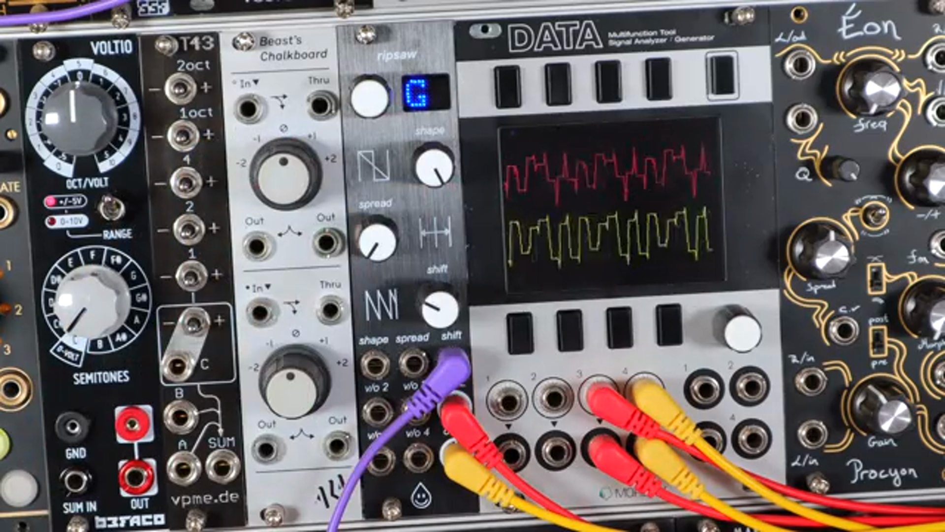 Also lasst uns einen Patch aufbauen, bei dem wir den Shift-Ton als die Hauptmodulations-Hook des Patches sequenzieren.