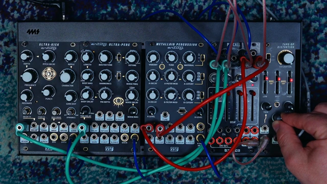 Metamyther taucht in die rauen Klangwelten des SSF Tape-Op Distortion ein