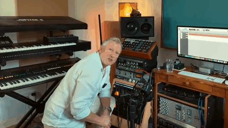 MattJohnsonskeyspace öffnet seine groovige Studioschatzkiste
