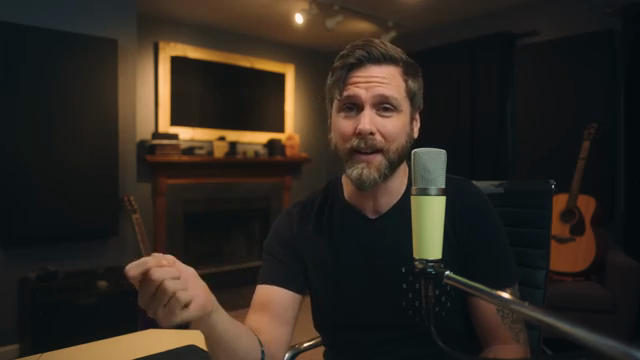 Gold ist kein überlegener Leiter. Es leitet tatsächlich nicht so gut. Das einzige, was es bietet, ist Korrosionsbeständigkeit.