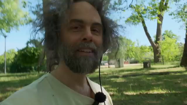 Vögel und Kick-Drums und so etwas hier, du hast gerade eine ganze neue Reihe eingeführt.