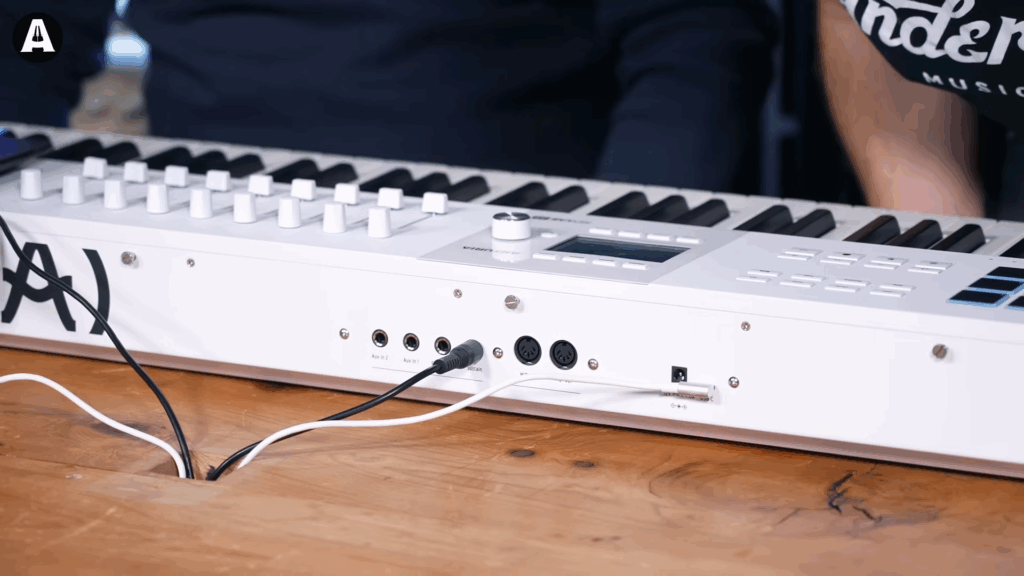 AndertonsKeyboardDept präsentiert das Arturia Keylab MK3: Eine Meisterklasse im MIDI-Bereich