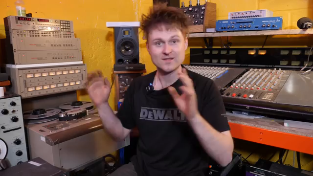 Das ist ein 16-Kanal-Multitrack-Tape-Loop auf zoll-dickem RTM911-Band.