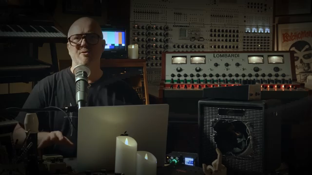 Ich muss zugeben, dass ich mich immer wie ein Hochstapler fühle, wenn ich in ein Gitarrenladen gehe.