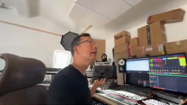 Der Klang des Studios ist jetzt schon nur mit der Wolke...sehr, sehr gut.