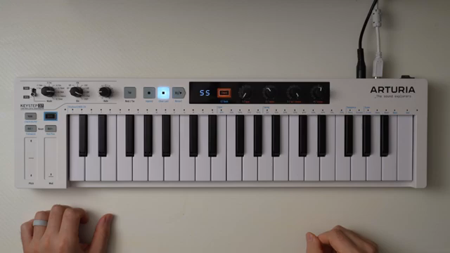 Das ist der Keystep 37 von Arturia und wahrscheinlich mein liebster MIDI-Controller überhaupt.