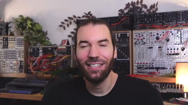 Wenn du mehr erfahren möchtest, schau hier vorbei und wie immer smash den Like-, Abonnement- und Glocken-Button.