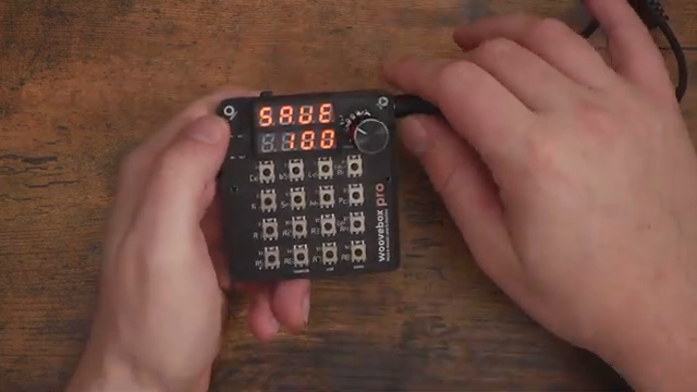 Free Beat’s Woovebox Jam: Keine Schnitte, nur Chaos – auf Australisch