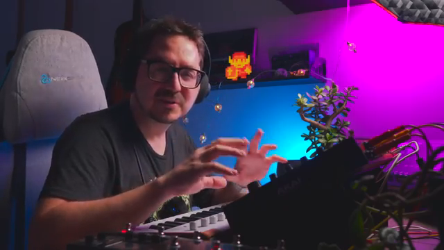 Damit der Höhepunkt des Songs wirklich funktioniert, musste es sich wie ein Chor von Menschen anfühlen.