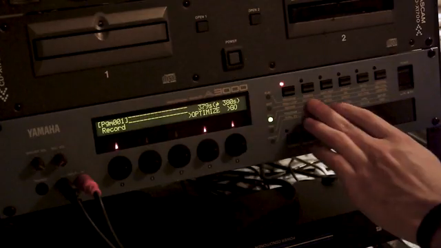 phill in da blank packt aus: Erstes Beat-Abenteuer mit dem Yamaha A3000 (und einer Prise MPC 500)