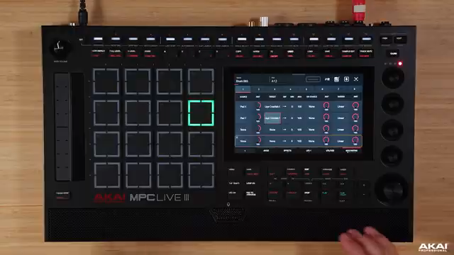 So habe ich mit minimalem Aufwand vier Samples, die auf einem Pad ineinander überblenden.