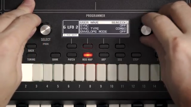 Jetzt hört man diese interessante Filterbewegung auf dem Wet-Signal des Delays.