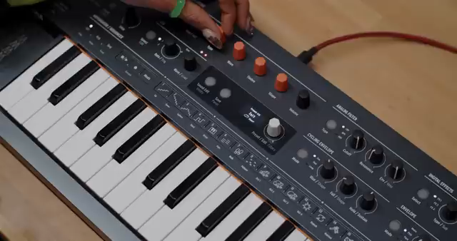 Starten wir mit dem Sample-Engine, einem unkomplizierten Sample-Player.