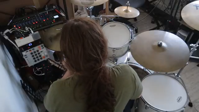 So the KO2 hears the drum mics, and then the H6 Essential only hears the KO2, pretty much.