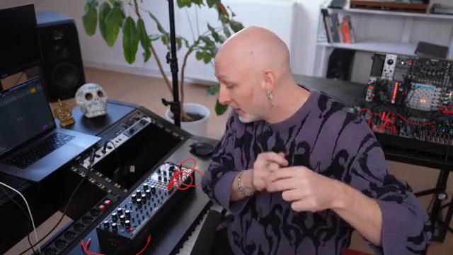 Indem du nur eine externe Einheit hinzufügst, öffnet sich der Raum für Erkundungen exponentiell.