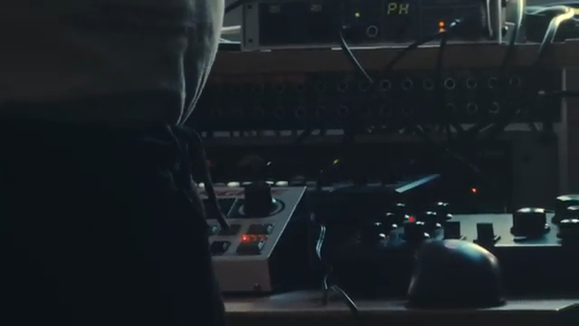 Voltage Labs: Voiskis Klangalchemie – Wo Maschinen zu Gefährten werden