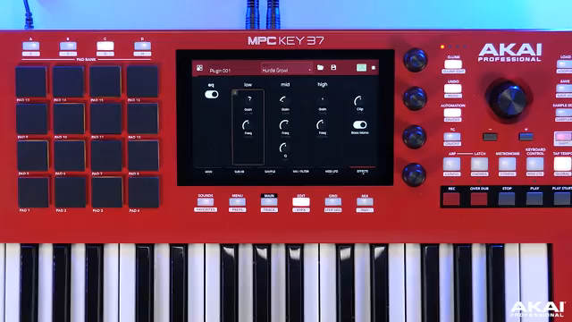 SubFactory gibt dir wirklich so viel Kontrolle über das Formen eigener Low-End-Basssounds für deine Produktionen.