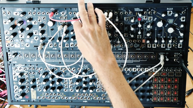 MAKEN0ISE: Oszillatoren als Modulatoren – Phase Shavin‘ für Patch-Feinschmecker