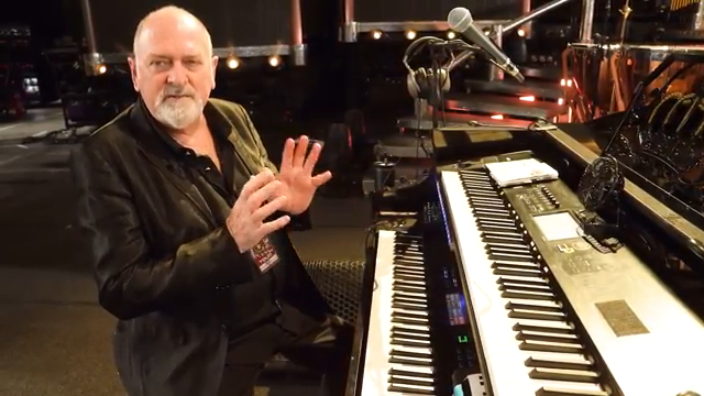 Ich bin sehr zufrieden mit dem Korg Nautilus, weil er mir all die Werkzeuge gibt, die ich brauche, um sie jetzt überzeugend darzustellen.