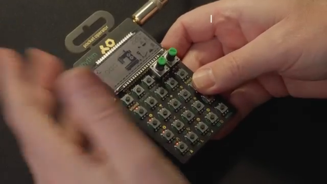 Woody Piano Shack und der PO-12: Die billigste Drum Machine, die wirklich knallt