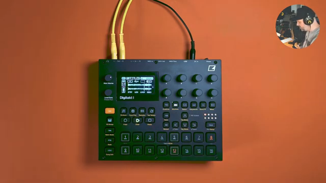 Wenn du mit dieser Feldaufnahme hier einen Akkordton erzeugen willst, gibt es eine einfache Technik mit Resampling.