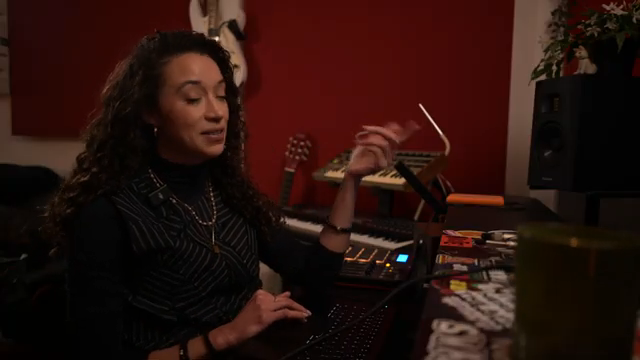 Ich versuche, das in der Reihenfolge zu erklären, in der es entstanden ist, wenn das Sinn macht.