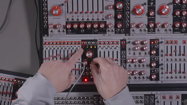 Verbos Electronics und der Voltage Multistage 10: Sequenzieren jenseits des Rasters