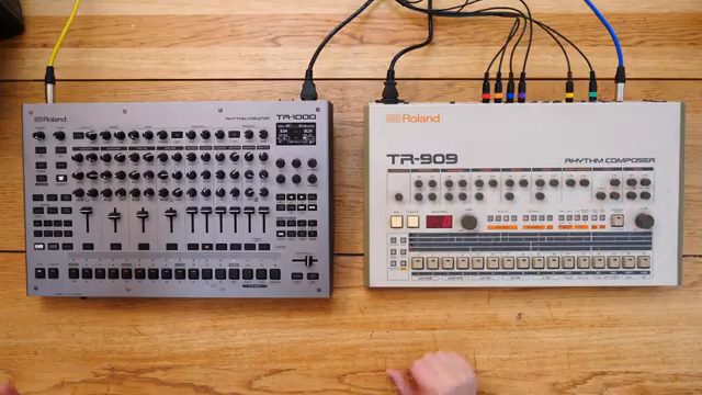 Starsky Carr im Drum-Maschinen-Duell: TR-1000 vs TR-909 – Der wahre Vergleich