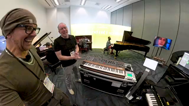 Doctor Mix entfesselt Bechstein Connect: Wenn ein Konzertflügel zum Cyborg wird