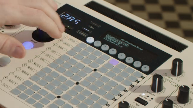 Hier können Sie aus drei sehr innovativen Aftertouch-Technologien wählen: Full Touch Envelope, Full Touch und Full Touch Plus Z.