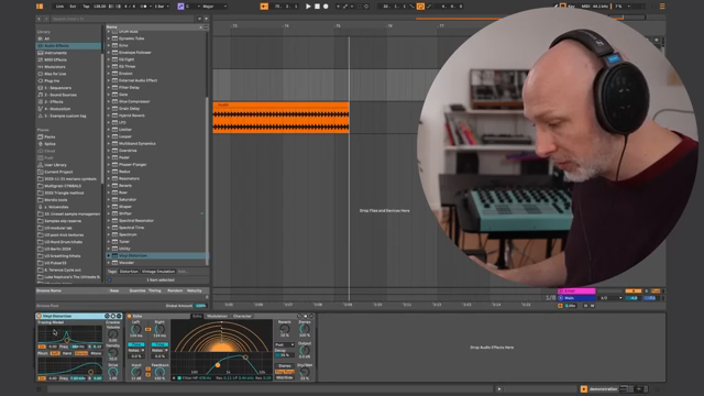 Ein bisschen Knistern und schon reicht das, um die Bestie in den durchgehenden Echo-Modus zu bringen.