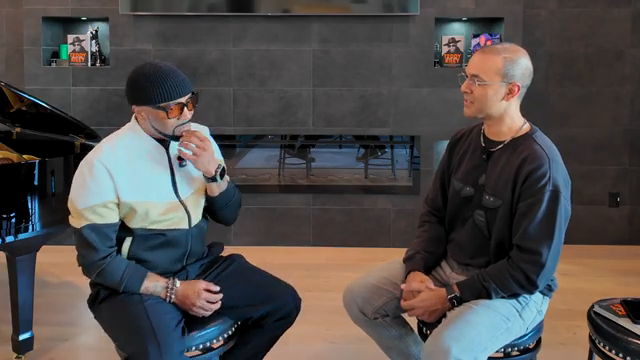 In einem Satz: Glaube. Ich bin so weit durch Glauben gekommen.