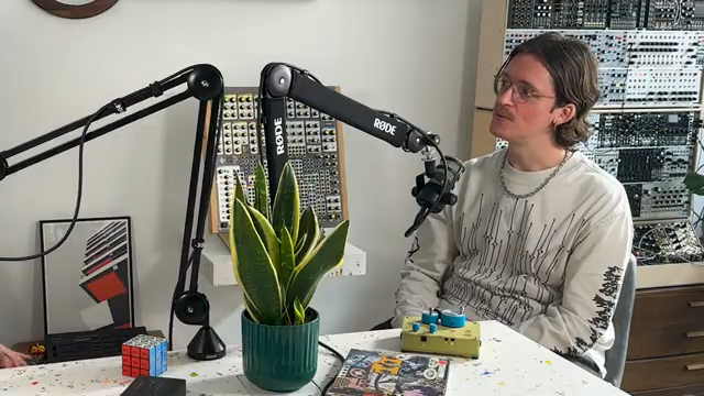 Es ist fast so, als würde man einer ohnehin schon komplexen Welt noch eine weitere Einstiegshürde hinzufügen.