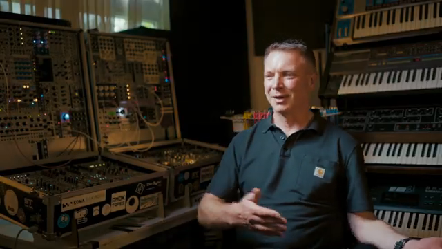 Da stand eine 909 im Schaufenster eines neuen Musikladens, und darauf stand: '300 Gulden.