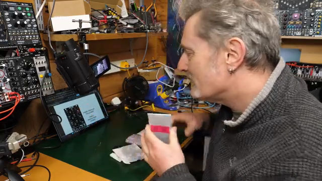 Ja, es hat eine verdammte Turing-Maschine drin. Das könnte phänomenal sein.