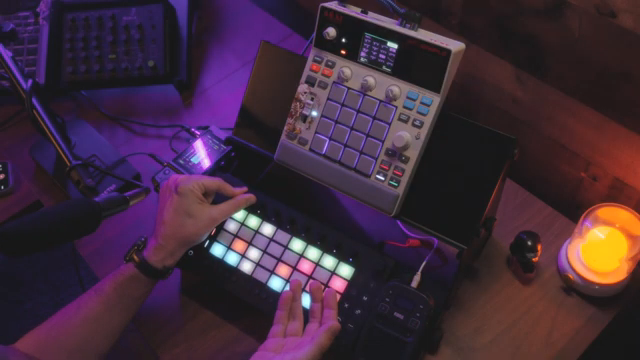 Ich habe auch einen Filter auf dem Master, den man für Performance nutzen könnte, aber man kann diesen Effekt nur anpassen, wenn man auf…