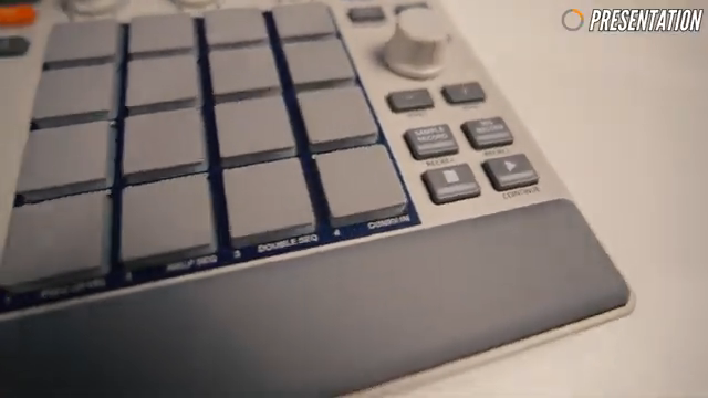 Stamatis Stabos packt das Akai MPC Sample aus: Beatmaking im Hosentaschenformat mit fetten Vibes