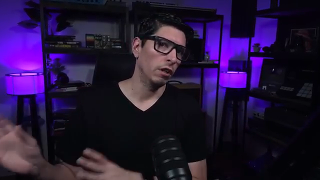 Denk an das hier als eine Kombination aus einem klassischen Synthesizer und Pigments.