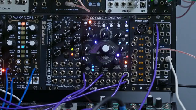 I've got this sound coming from the Moog Messenger. Let's turn up the mix.