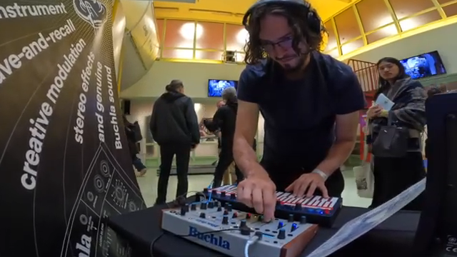 Die Idee beim Ziggy ist, dass es eine Art 'Buchla für jedermann' ist.