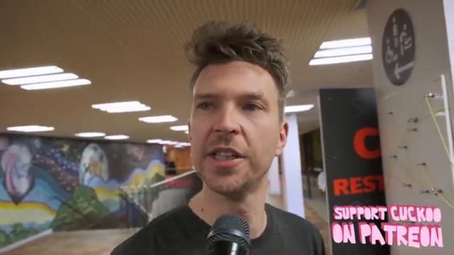 Das ist das A und O, wenn man wirklich ein Instrument lernt, und es kann wirklich lohnend sein.