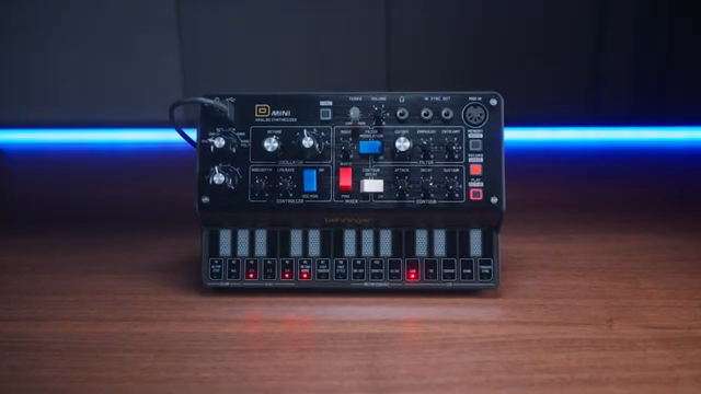 Behringer D-MINI: Klassischer Analog-Sound im Taschenformat