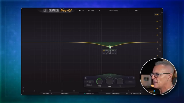 Was ich bevorzuge: Die Vocals normal im Mix hören. Wenn mir etwas wie Nasalität oder Boxigkeit auffällt, denke ich über die betreffenden…