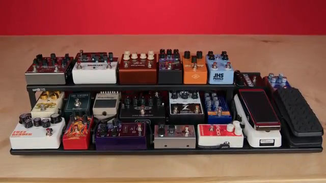 Sweetwaters Pedalboard-Gauntlet: Mitch Gallaghers 23-Pedal-Rave-Bunker