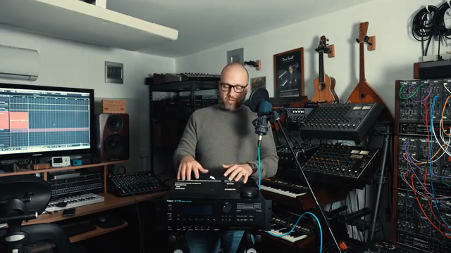 Alex Ball entfesselt den Roland S-770: Der Sampler, der nicht sterben will