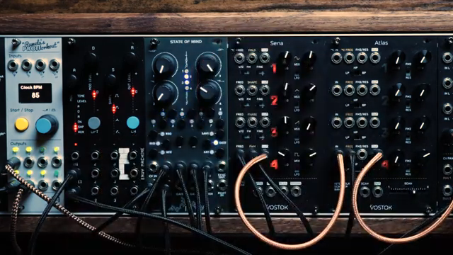 The Unperson vs. Tre Modular State of Mind: Ein CV-Generator für klangliches Chaos